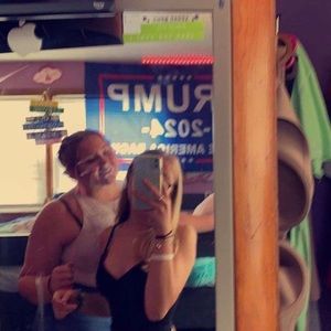 Meet your Posher, Priscilla